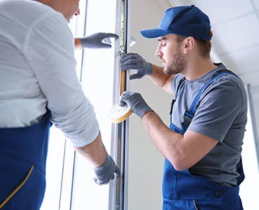 glass repair experts in Joliet, IL